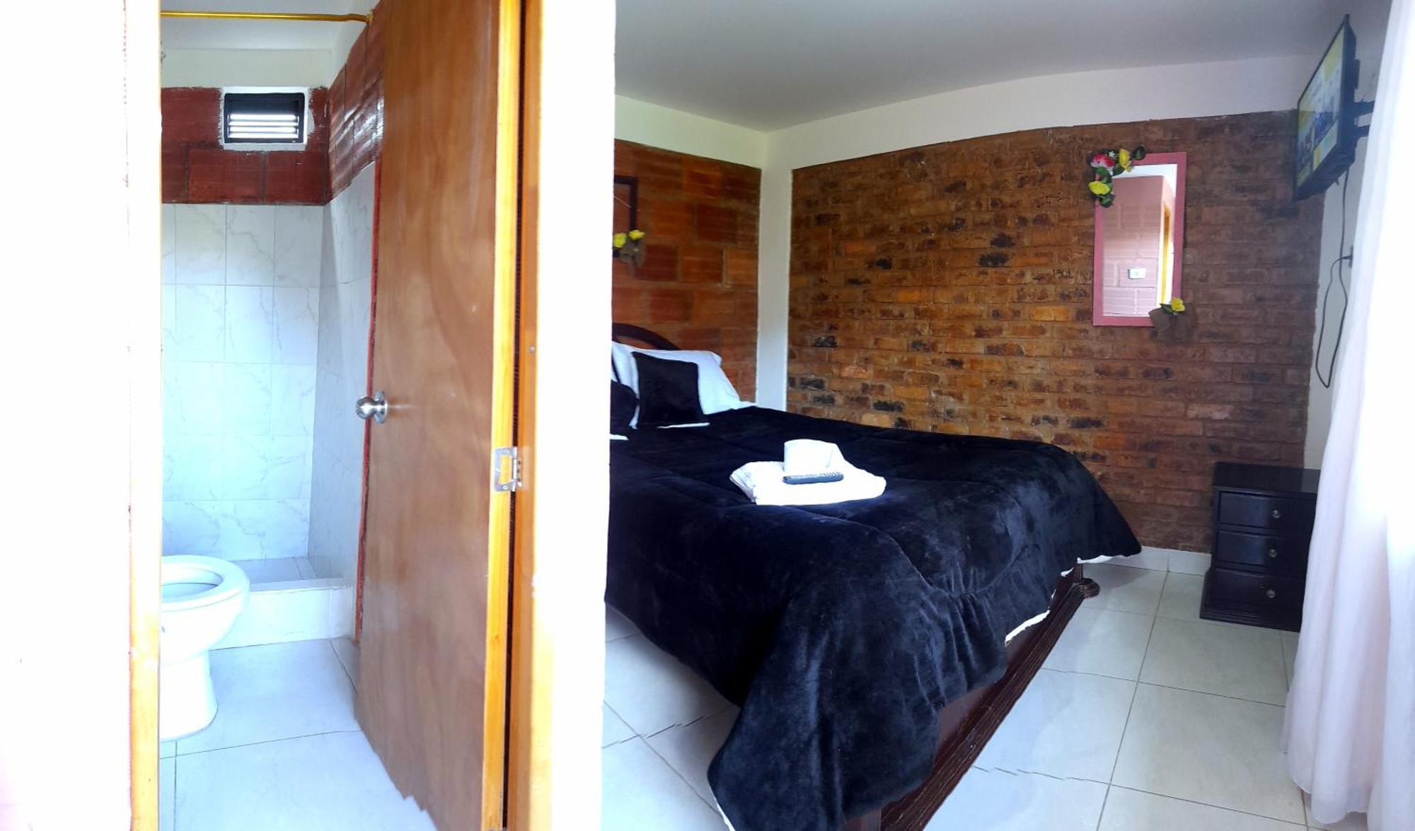 Hospedaje Maria Valentina Tota Habitación foto